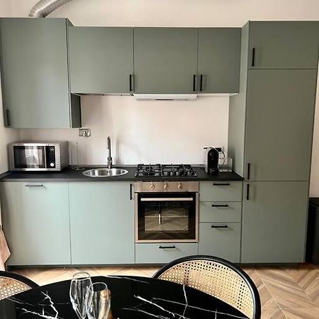 Casa Sassari - Vicino Porta Susa F.S. トリノ エクステリア 写真