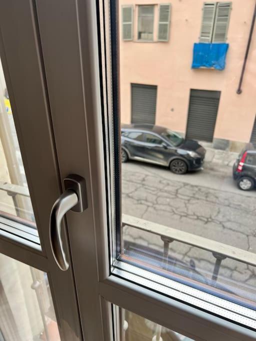 Casa Sassari - Vicino Porta Susa F.S. トリノ エクステリア 写真